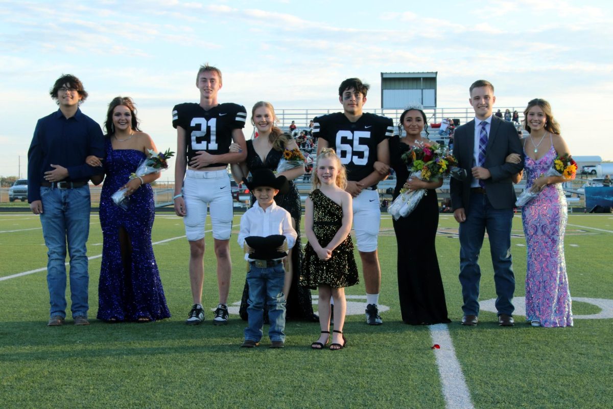 The homecoming court includes Jaycie Holley, Layken Cagle, Zoey Bates, Jameson Laverty, Estefani Zea, Kassidy Marin, and Chase Curry. 